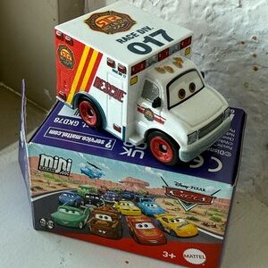 Mattel Disney Pixar Cars Mini Racers Rescue Truck - Morgan Martens